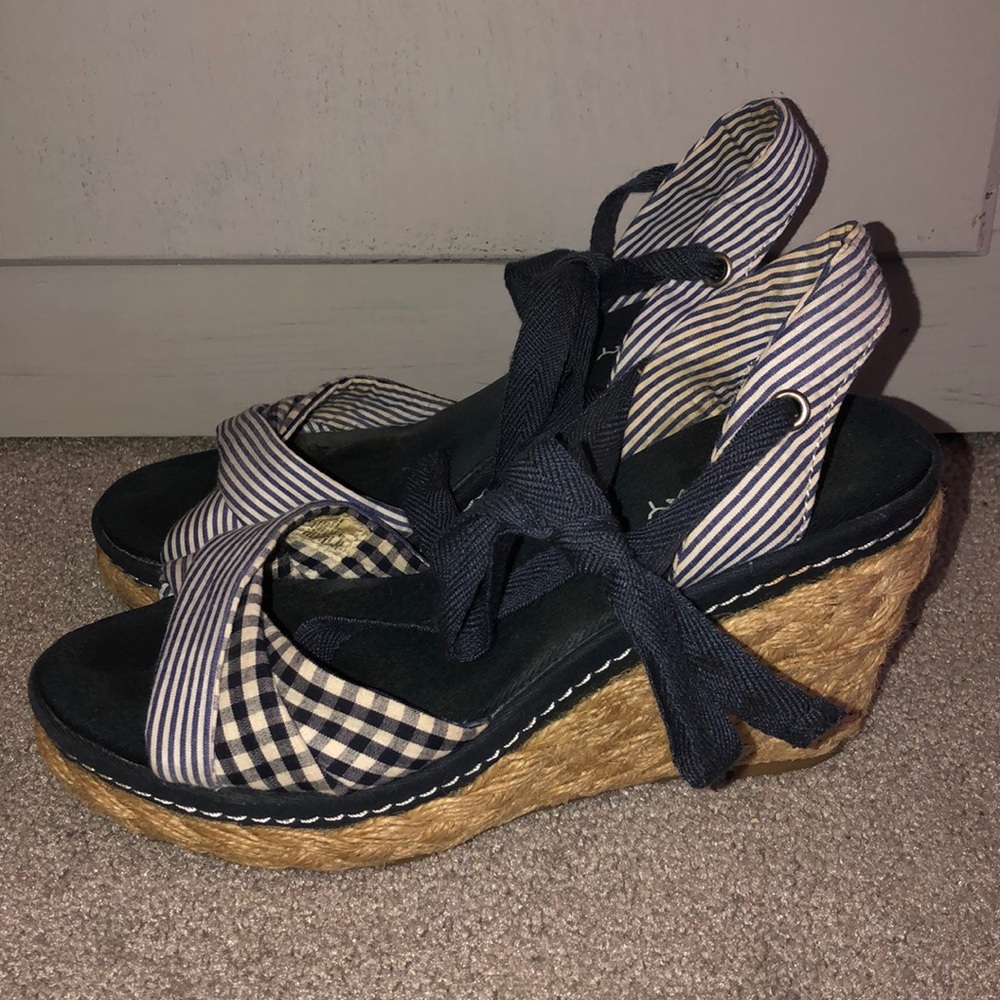 Unionbay Navy/Wht Striped/Gingham Tie Wrap Wedges - Picture 3 of 8